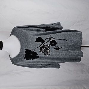 Apt 9 velvet floral T-shirt